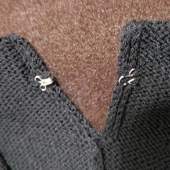 Holt Renfrew Ribbed Keyhole  Sweater - Picture 9 of 12